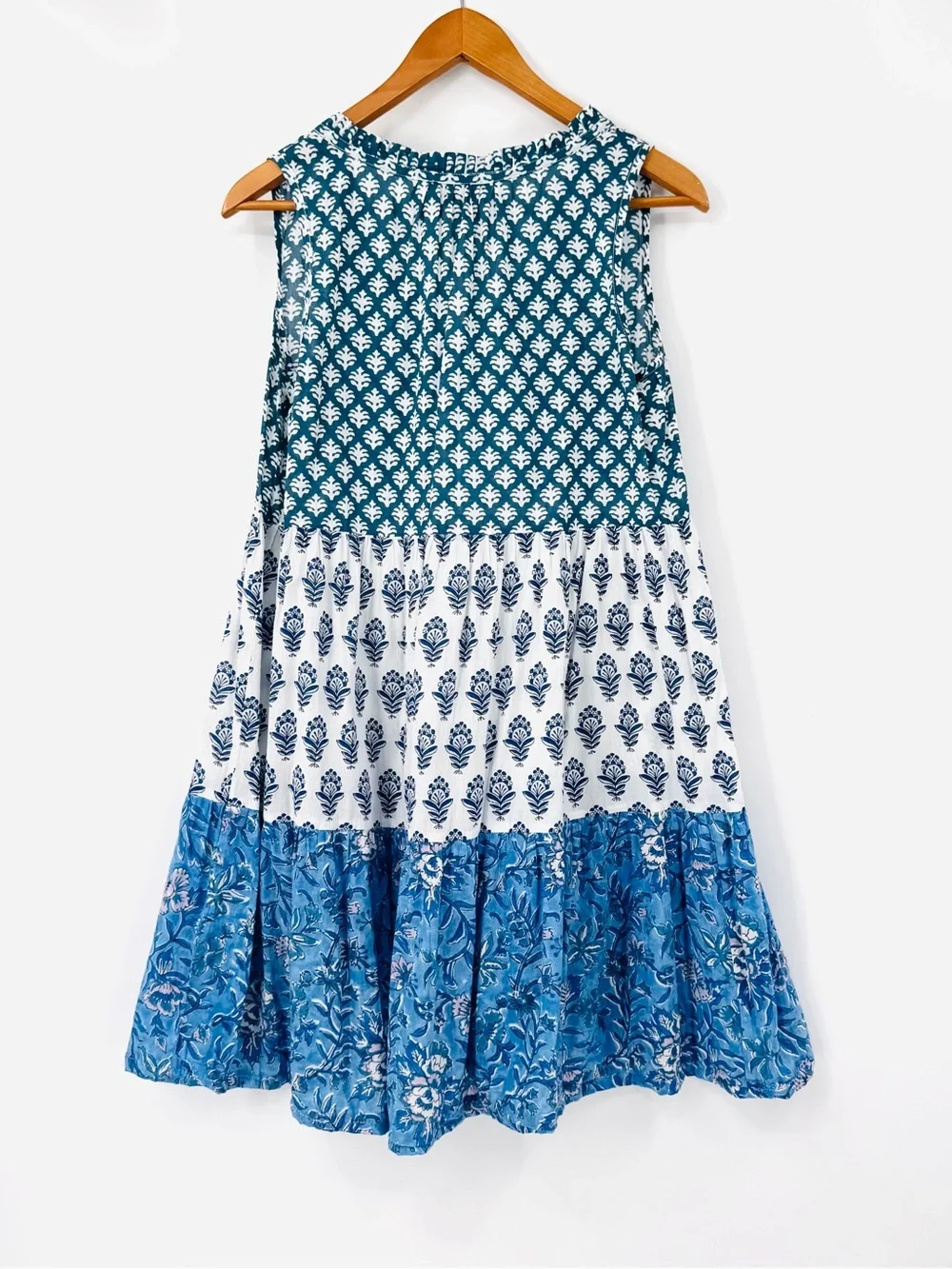 TuckerNuck Paloma Tired Mixed Floral Print Swing Dress - Picture 3 of 9